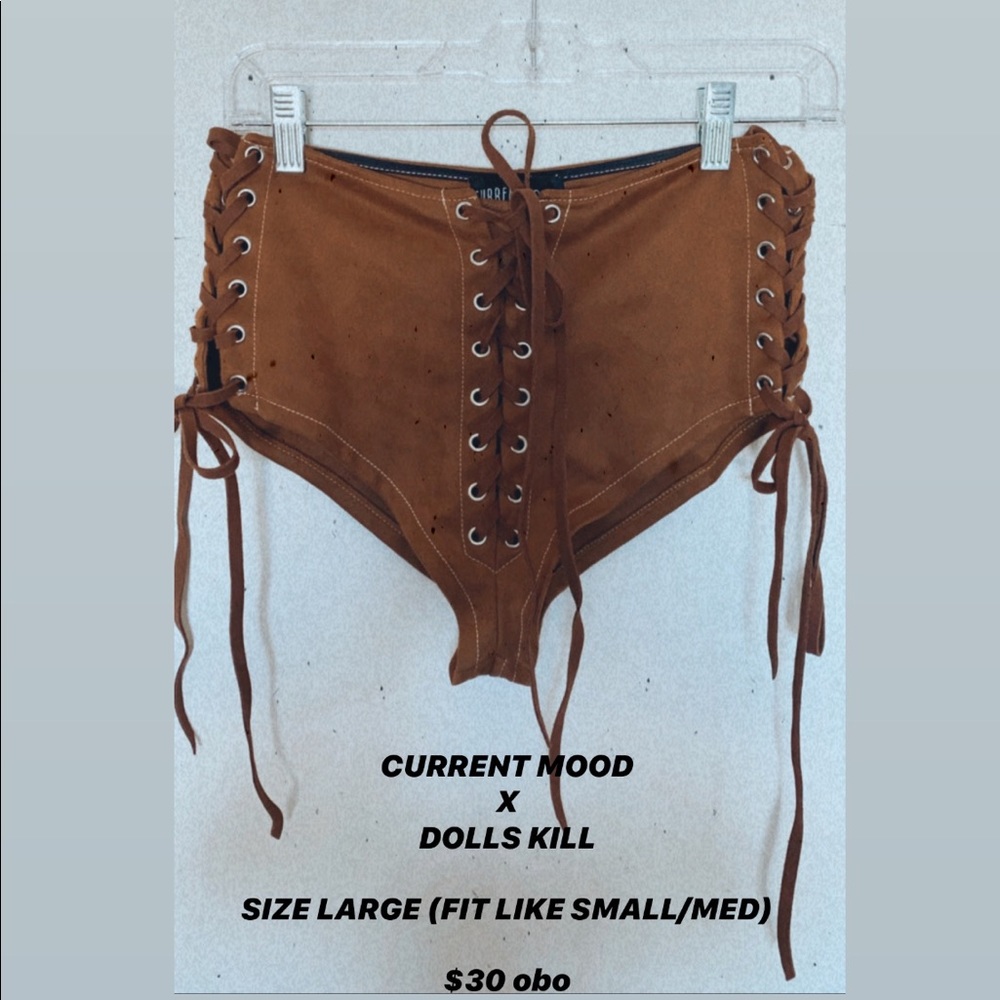 Current mood/ dolls kill leather lace up shorts